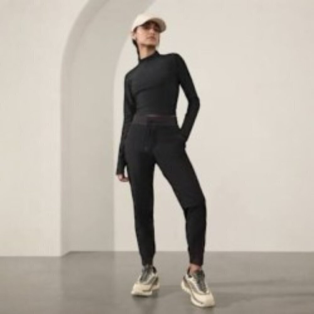 Athleta Headlands Hybrid Trek Jogger in Black 14